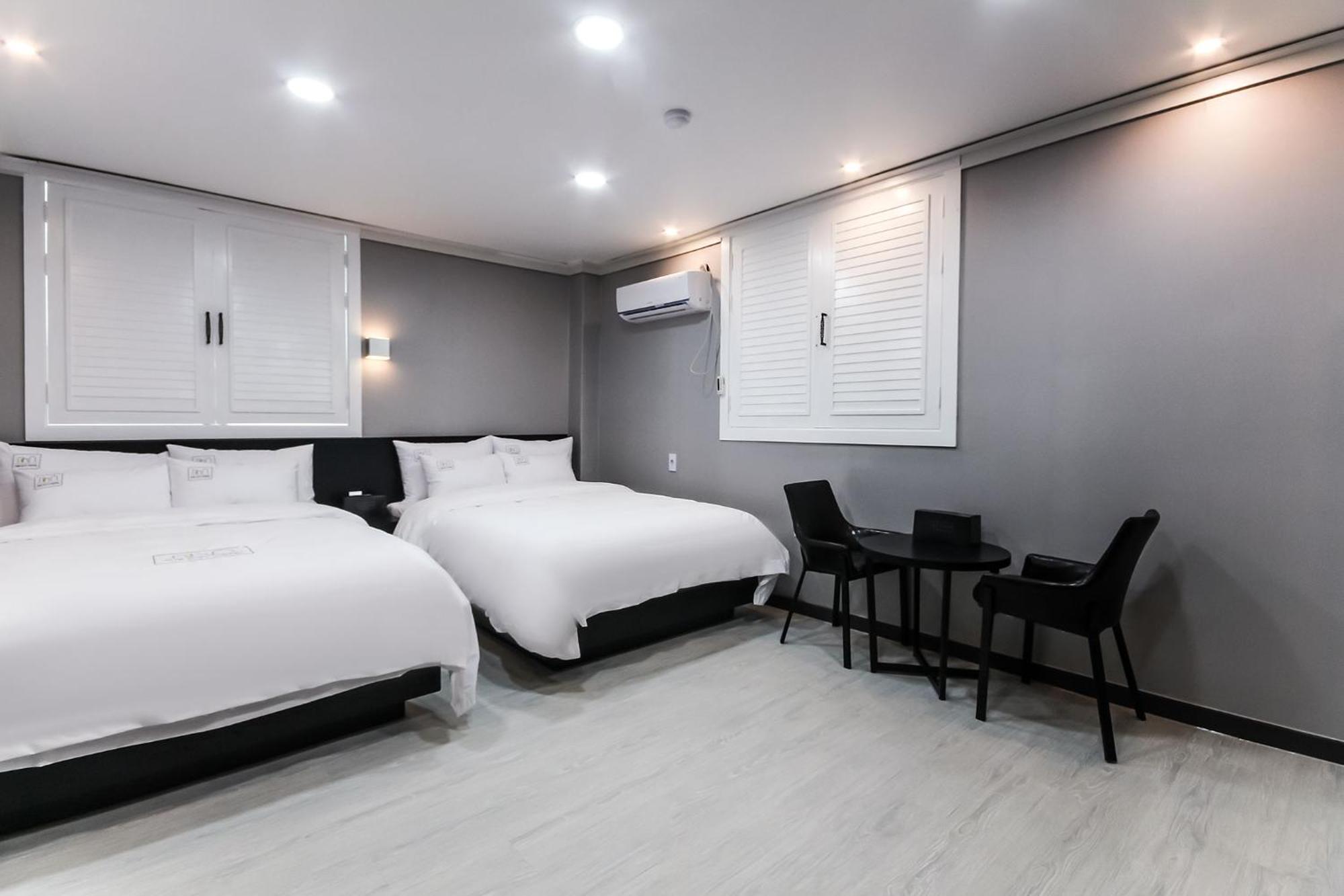 Hotel The City Gwangju Metropolitan City Exterior photo