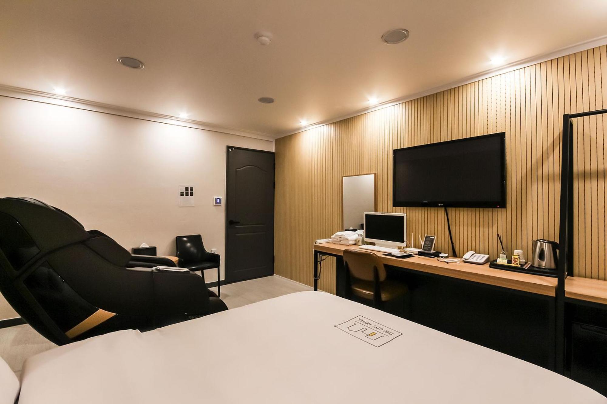 Hotel The City Gwangju Metropolitan City Exterior photo