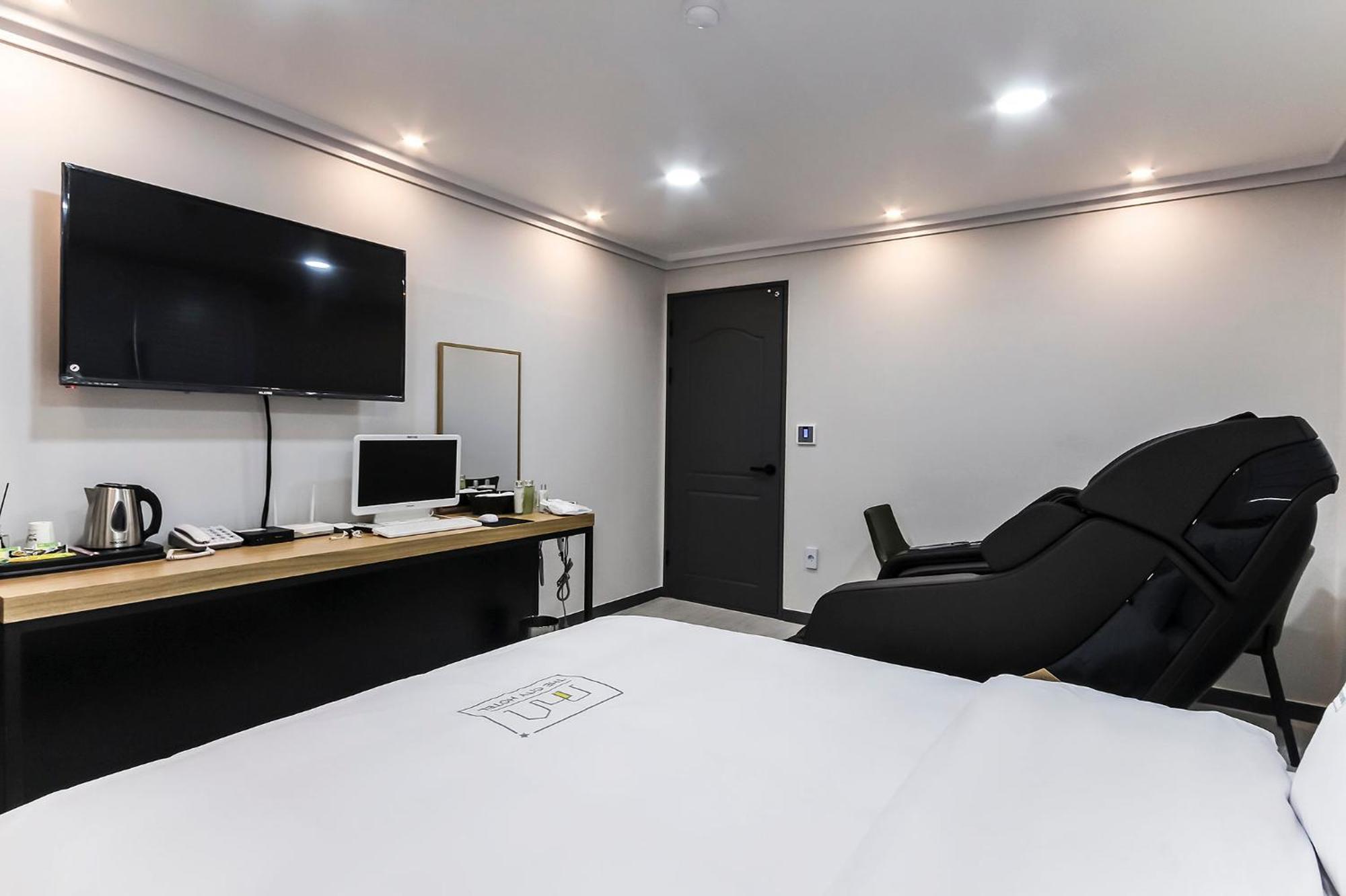 Hotel The City Gwangju Metropolitan City Exterior photo