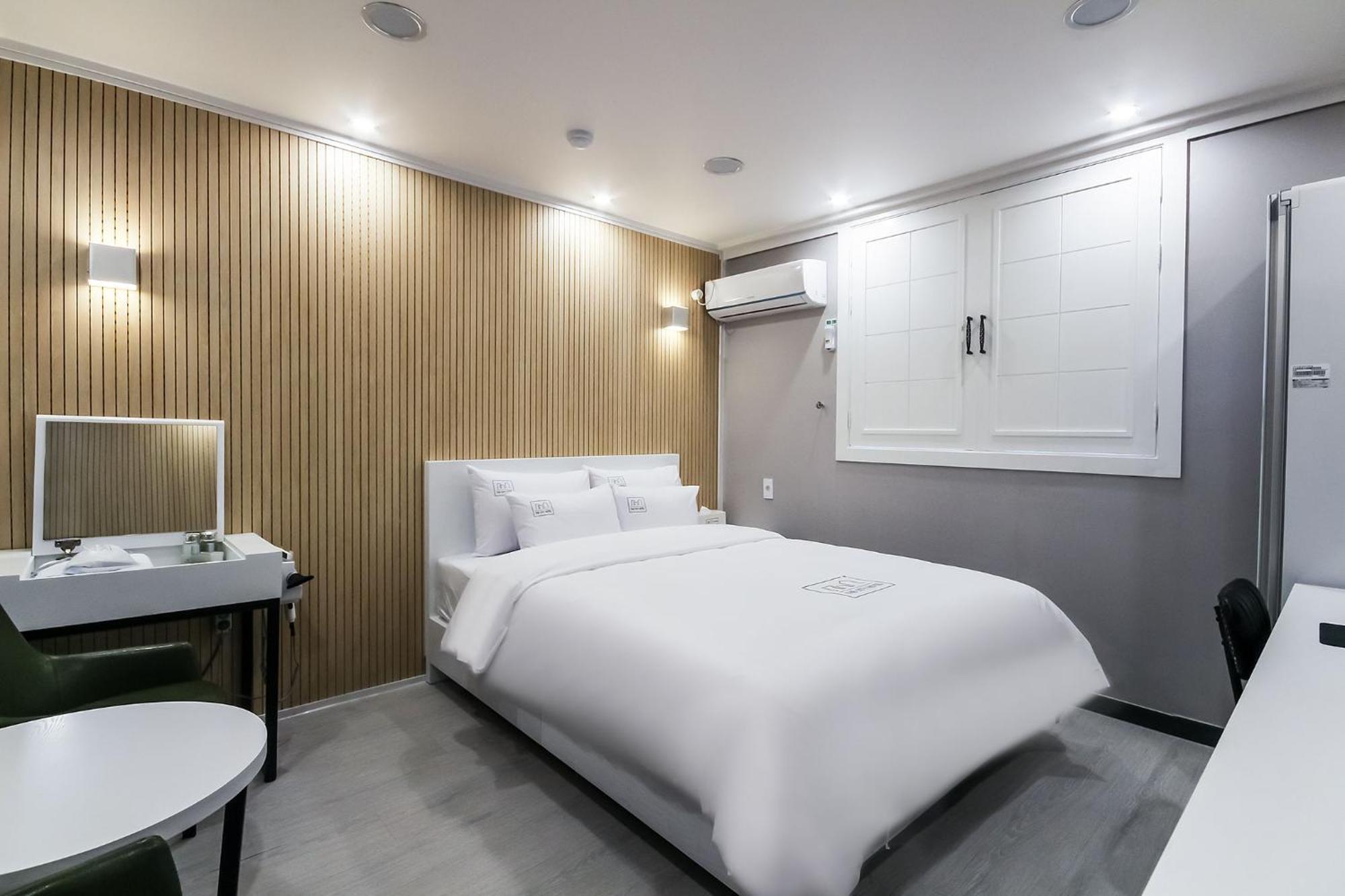Hotel The City Gwangju Metropolitan City Exterior photo